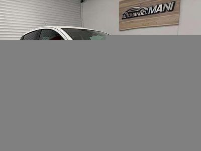 Gebraucht Toyota Yaris Team 111 PS (81 kW) 2020 Weiß Kleinwagen