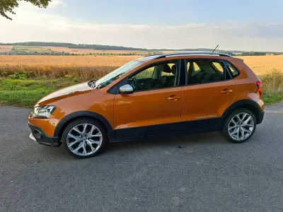 Gebraucht VW Polo Cross 90 PS (66 kW) 2016 Orange Kleinwagen