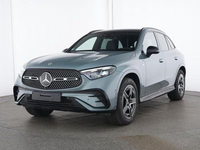 Verdesilber metallic Gebraucht 2025 Mercedes GLC400d AMG SUV | 69.940 € (Teuer)