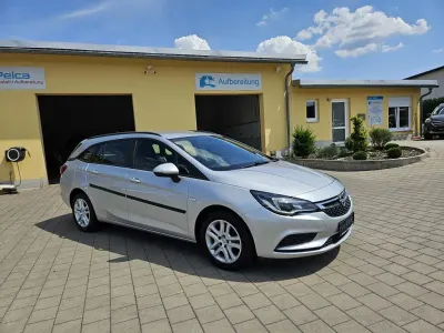 Gebraucht Opel Astra Edition 110 PS (80 kW) 2019 Silber Limousine