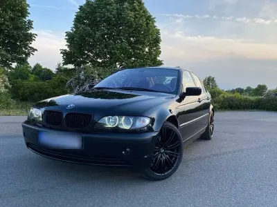 Gebraucht BMW 318 143 PS (105 kW) 2002 Schwarz Limousine