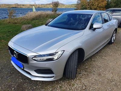 Gebraucht Volvo S90 Momentum 190 PS (139 kW) 2020 Grau Limousine