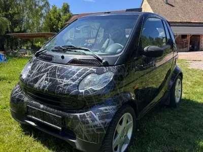 Używany Smart ForTwo Cabrio Pure 41 KM (30 kW) 2003 Czarny Kabriolet