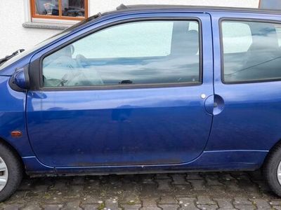 gebraucht Renault Twingo EZ 06/2001