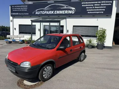 Gebraucht Opel Corsa 45 PS (33 kW) 1996 Rot Kleinwagen
