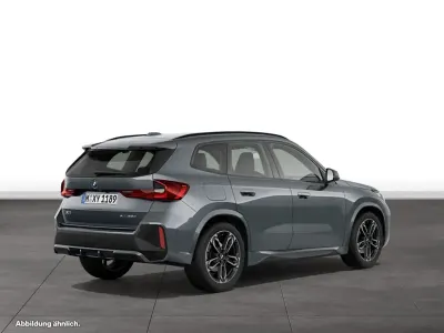 Gebraucht BMW X1 Sport Line 197 PS (144 kW) 2026 Grau SUV