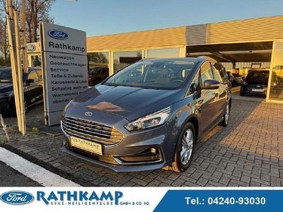 Gebraucht Ford S-MAX Titanium 150 PS (110 kW) 2023 Chromablau metallic Van / Kleinbus
