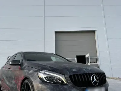 Gebraucht Mercedes A250 AMG 218 PS (160 kW) 2018 Grau Limousine