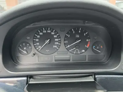 Gebraucht BMW 520 150 PS (110 kW) 1999 Limousine