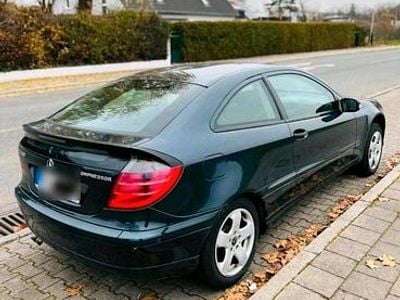 Mercedes C180