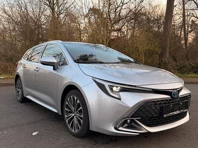Gebraucht Toyota Corolla Team 196 PS (144 kW) 2023 Grau Kombi