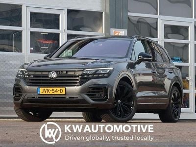 Usata VW Touareg R 462 CV (339 kW) 2020 Grigio SUV