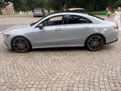 Gebraucht Mercedes CLA200 150 PS (110 kW) 2025 Grau Limousine