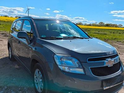 Grau Gebraucht 2012 Chevrolet Orlando Van / Kleinbus | 5.200 € (Fairer Preis)