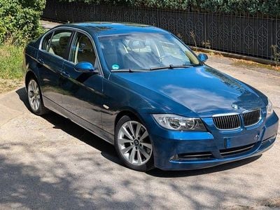 BMW 325