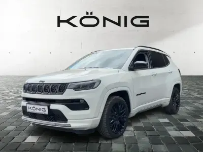 Gebraucht Jeep Compass Altitude 131 PS (96 kW) 2023 Alpine white (vr296) SUV