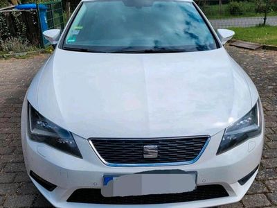Gebraucht Seat Leon ST 125 PS (91 kW) 2014 Weiß Kombi