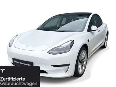 Begagnad Tesla Model 3 Long Range RWD 208 kW (283 HK) 2023 Vit Sedan