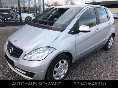 Gebraucht Mercedes A160 Classic 95 PS (69 kW) 2009 Silber Limousine