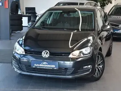 Gebraucht VW Golf VII Comfortline 110 PS (80 kW) 2016 Grau Limousine