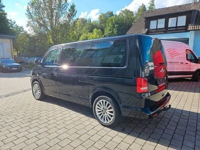 Schwarz Gebraucht 2010 VW T5 Van | 13.500 € (Etwas zu teuer)