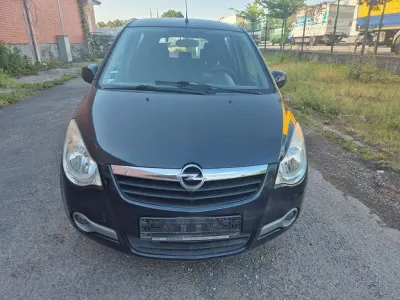 Używany Opel Agila
