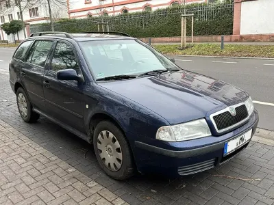 Gebraucht Skoda Octavia Style 102 PS (75 kW) 2004 Blau Kombi