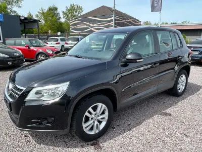 Gebraucht VW Tiguan Trendline 150 PS (110 kW) 2009 Schwarz SUV
