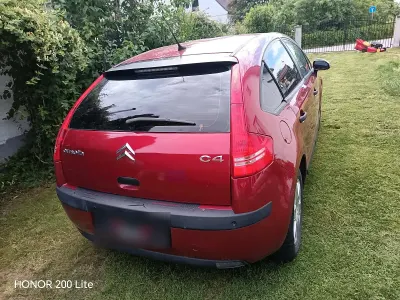 Gebraucht Citroën C4 98 PS (72 kW) 2007 Rot Kleinwagen