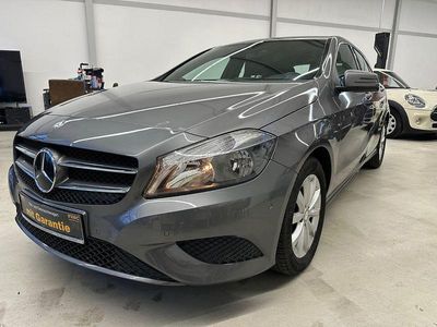Usata Mercedes A180 Style 122 CV (89 kW) 2015 Grigio Berlina