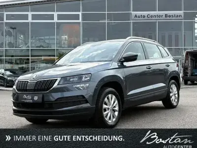 Gebraucht Skoda Karoq Ambition 110 PS (80 kW) 2021 Grau SUV