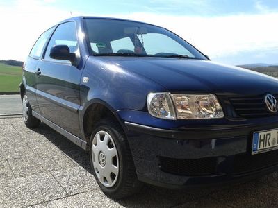 Gebraucht VW Polo 82 PS (60 kW) 2001 Blau Kleinwagen
