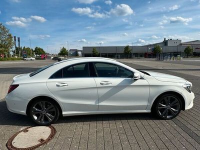 Mercedes CLA180