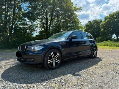 Gebraucht BMW 116 Advantage 122 PS (89 kW) 2010 Schwarz Kleinwagen