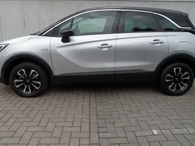 Gebraucht Opel Crossland X Elegance 131 PS (96 kW) 2023 Silber metallic SUV
