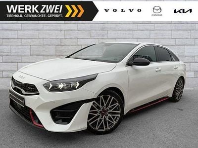 Gebraucht Kia ProCeed GT 204 PS (150 kW) 2023 (hw2) deluxeweiss met. Kombi