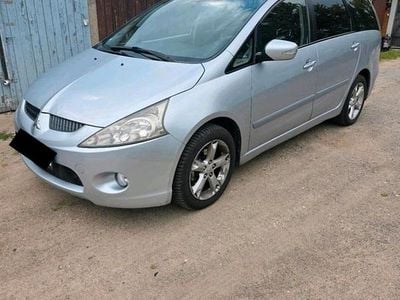Mitsubishi Grandis