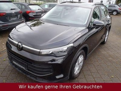 Second-hand VW Tiguan R 131 CP (96 kW) 2024 Negru SUV