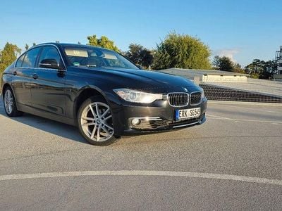 Gebraucht BMW 320 Luxury Line 184 PS (135 kW) 2013 Schwarz Limousine