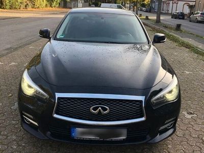 gebraucht Infiniti Q50 Premium 2.2d 7G Aut. Leder LED 360°Kamera