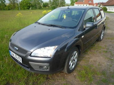 Gebraucht Ford Focus 101 PS (74 kW) 2007 Grau metallic Kombi