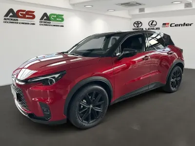 Neu Lexus LBX 136 PS (100 kW) 2026 Rot SUV