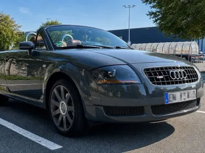 Gebraucht Audi TT Roadster S-Line 179 PS (131 kW) 2000 Grau Cabrio