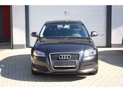 gebraucht Audi A3 Sportback 1.6 Ambiente <Xenon>