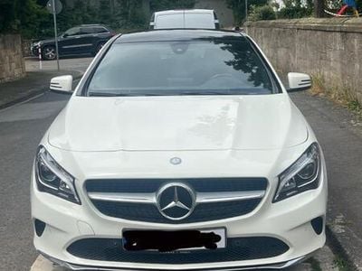 Mercedes CLA200