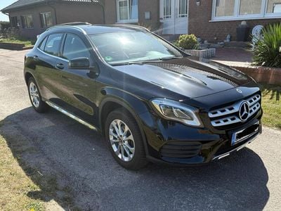 Mercedes GLA200