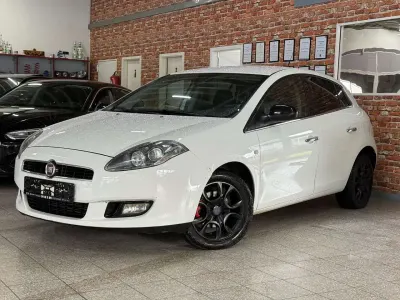 Gebraucht Fiat Bravo Street 120 PS (88 kW) 2014 Weiß Kleinwagen