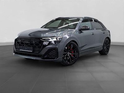 Gebraucht Audi Q8 S-Line 394 PS (289 kW) 2024 Grau SUV