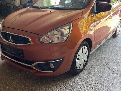 Orange Gebraucht 2016 Mitsubishi Space Star Diamant Edition Kleinwagen | 4.999 € (Fairer Preis)