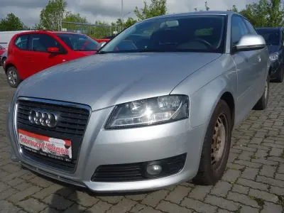 Gebraucht Audi A3 Attraction 125 PS (91 kW) 2009 Silber Kleinwagen